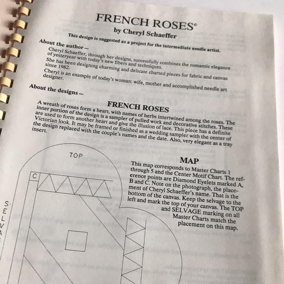 Vintage Needlework Embroidery Booklets Collection of 3 - Picture 7 of 7